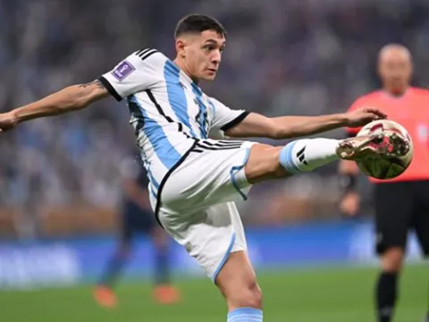 Thay Timber, Arsenal nhắm nhà vô địch World Cup