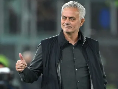 Jose Mourinho ra điều kiện dẫn dắt PSG