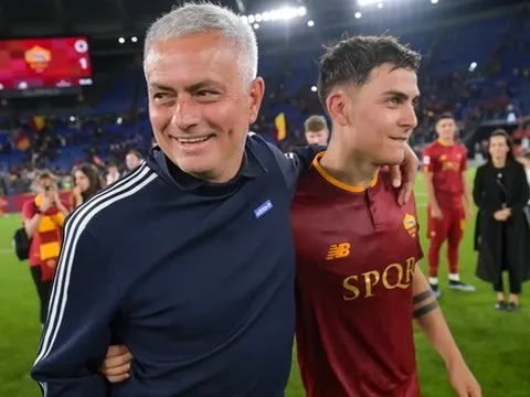 Mourinho cần đối tác chia lửa với Dybala