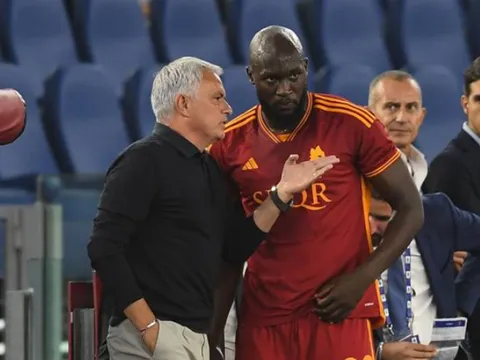 "Máy ủi" thượng hạng của Mourinho khiến châu Âu khiếp sợ