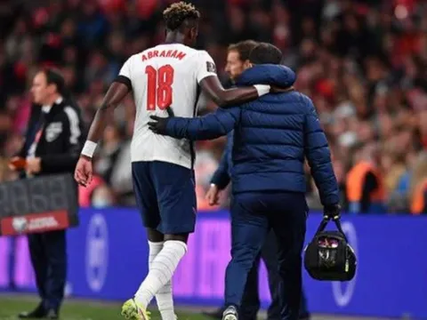 Mourinho méo mặt sau trận hoà của ĐT Anh