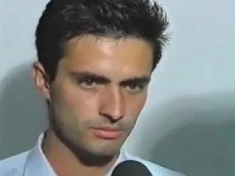 Những thầy giáo dạy thể dục ghi tên vào lịch sử bóng đá