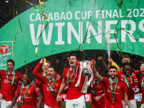 Carragher dự đoán sốc về Arsenal, tin Man United thắng ở Carabao Cup