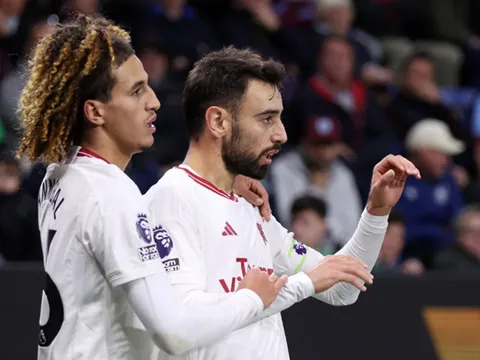 2 sao Man United lọt vào đội hình tiêu biểu Premier League