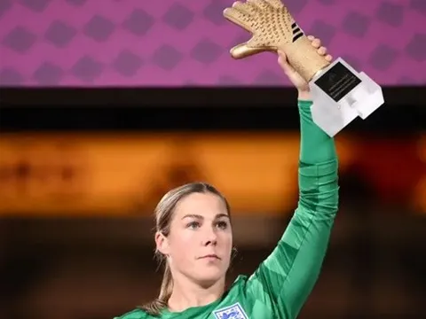 M.U chơi rắn, quyết không nhả người cho Arsenal