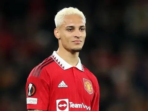 Antony gửi lời nhắn đến đồng đội sau chiến thắng trước Leeds