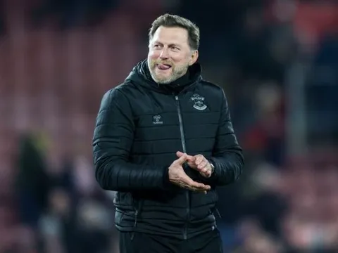 M.U có thể giải quyết cơn đau đầu của Ten Hag sau khi Hasenhuttl bị sa thải