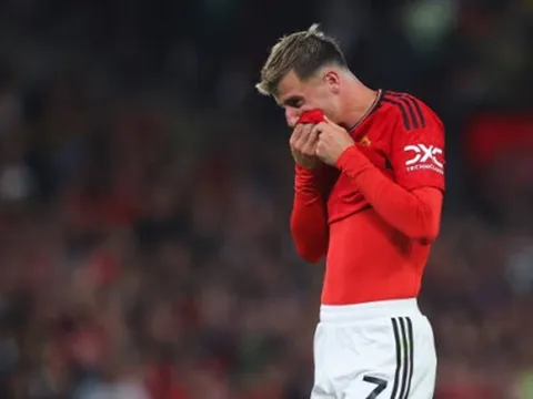 M.U đá thế sao đua vô địch?