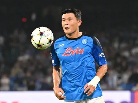 M.U đón tin vui với "quái thú" thay Maguire