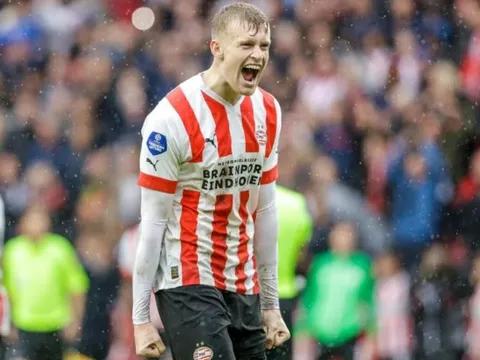 M.U gây bất ngờ với hậu vệ Everton