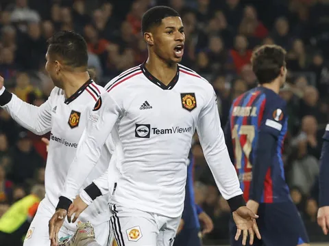 MU khiến Barca lép vế ở Nou Camp: Rashford và ác mộng Xavi