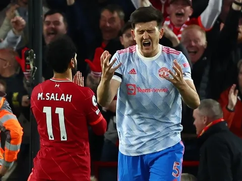 MU lần đầu kiếm tiền kém Liverpool sau 20 năm