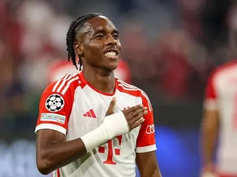 M.U liên hệ Bayern, quyết sở hữu 'thần đồng'