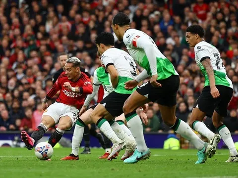 3 điểm đen của Liverpool trận thua Man Utd