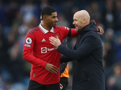 Barcelona phân tích hành trình của Manchester United