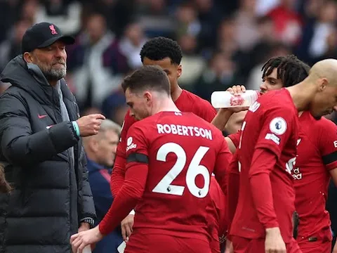"Mùa giải này là một nỗi thất vọng với Liverpool"
