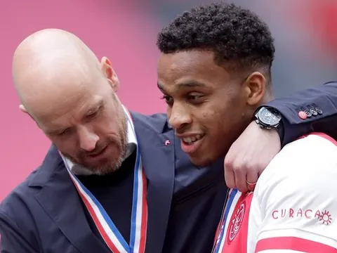 Mua Timber, Arsenal khiến giấc mộng của Ten Hag tan vỡ