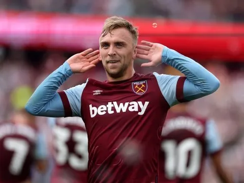 Mục tiêu của Liverpool sánh ngang với Salah và Henry