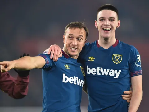 Mục tiêu của Man United và Chelsea được đề cử làm thủ quân tuyển Anh