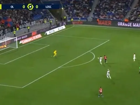 Mục tiêu của Man Utd hụt siêu phẩm lốp bóng