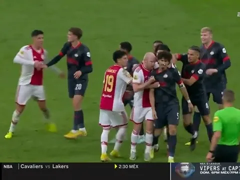 Mục tiêu hụt của Chelsea sôi máu, muốn tẩn đối thủ
