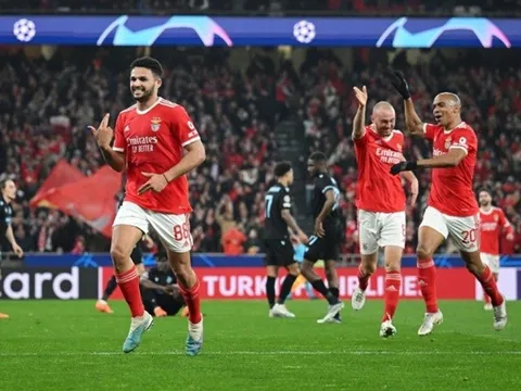 Mục tiêu MU chói sáng, Benfica hủy diệt đối thủ
