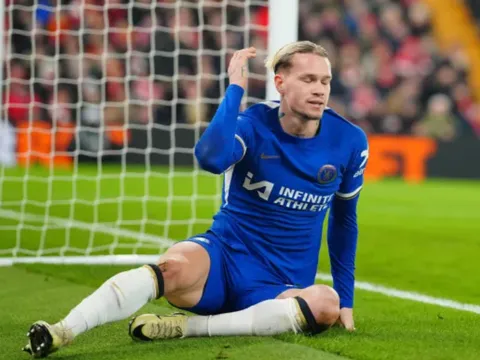 "Người mua Mudryk cho Chelsea nên bị sa thải"