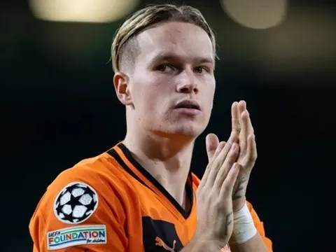 "Mudryk là một bản sao của Mbappe"