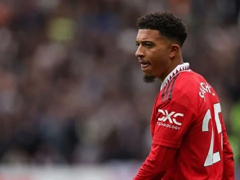 "Mũi tên bạc" Man Utd trở thành mối nguy lớn nhất của Sancho