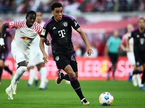 "Không giành được QBV ở Bayern, cậu ấy sẽ muốn chơi cùng Haaland"