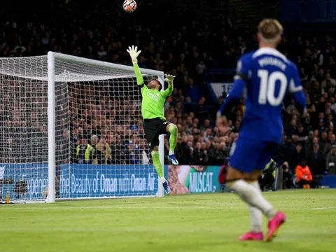 Làm bẽ mặt Raya, Mudryk chỉ ra quân sư hiến kế cho siêu phẩm