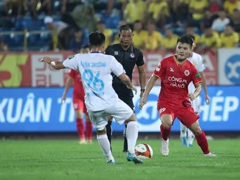 Nhân tố Việt kiều được triệu tập lên U19 CH Czech; Văn Hậu bảo vệ Quang Hải