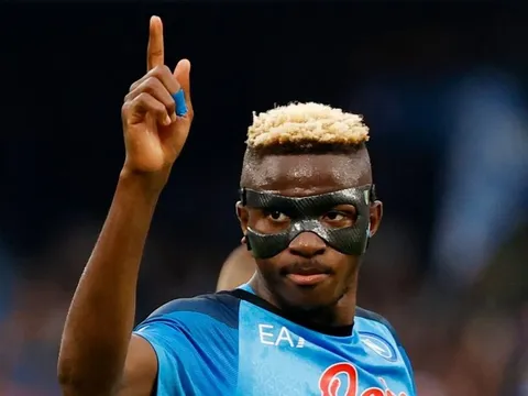 Napoli 'hét giá' 180 triệu euro cho Victor Osimhen
