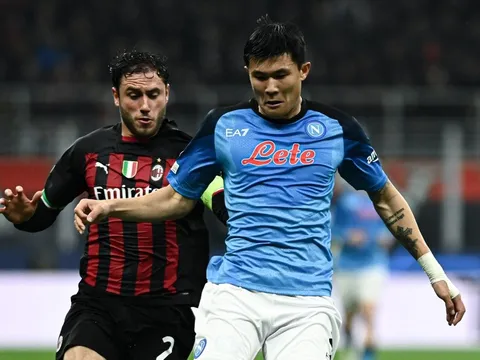 Napoli trả giá đắt sau trận thua Milan