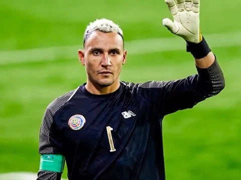 Dean Henderson chấn thương, Forest nhắm thủ môn PSG thay thế