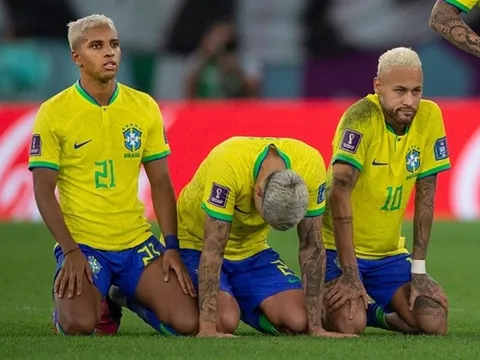 Cuộc trò chuyện giữa Neymar và Rodrygo sau thất bại của Brazil