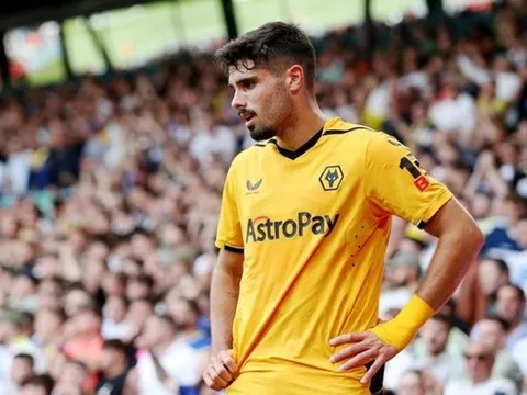 Pedro Neto rời Wolves ngay tháng 1