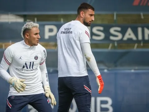 Neuer lên tiếng về Donnarumma và Navas