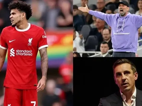 Neville: Liverpool hồ đồ