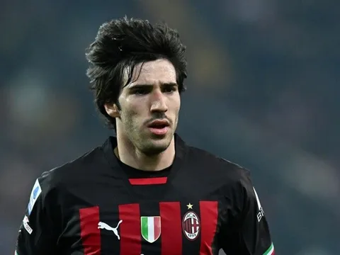 NÓNG: Newcastle duyệt chi con số khủng, nổ bom tấn 70 triệu euro