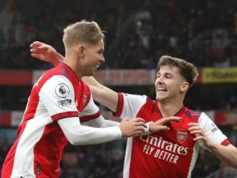 Newcastle dẫn đầu cuộc đua giành ngôi sao Arsenal