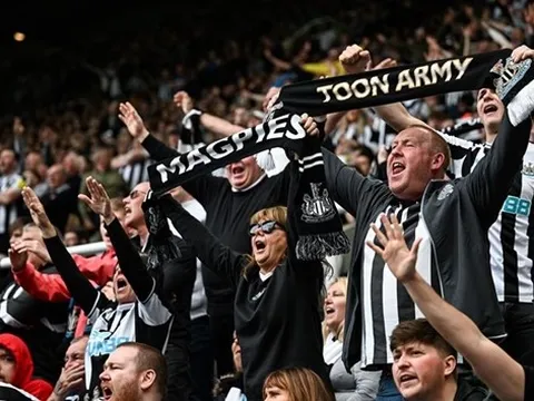 Chơi không đẹp, PSG bị cổ động viên Newcastle chỉ trích