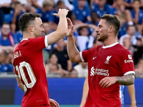 Liverpool - Darmstadt: 3 bàn; Thị uy sức mạnh