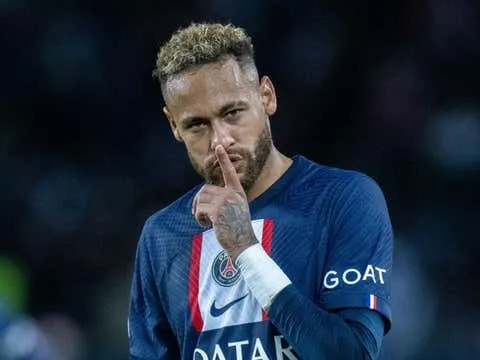 Rất nhanh, HLV Ten Hag nói thẳng vụ M.U theo đuổi Neymar
