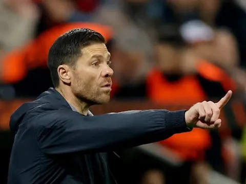 Ngả mũ trước Bayer Leverkusen
