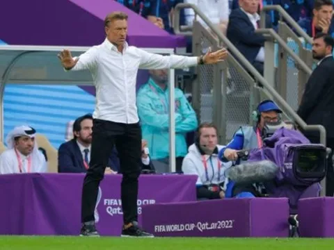 Ngả mũ trước Herve Renard