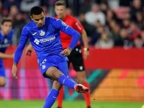 Ngả mũ với Mason Greenwood