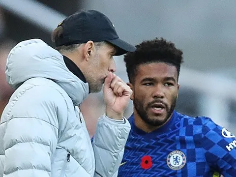 Nghệ thuật sắp đặt hoàn hảo, Tuchel nói luôn điều James tự ý làm trên sân