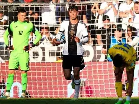 Nghịch lý dàn sao Chelsea