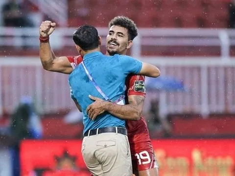 Ngoại binh Ai Cập ghi bàn đầu tiên ở V-League